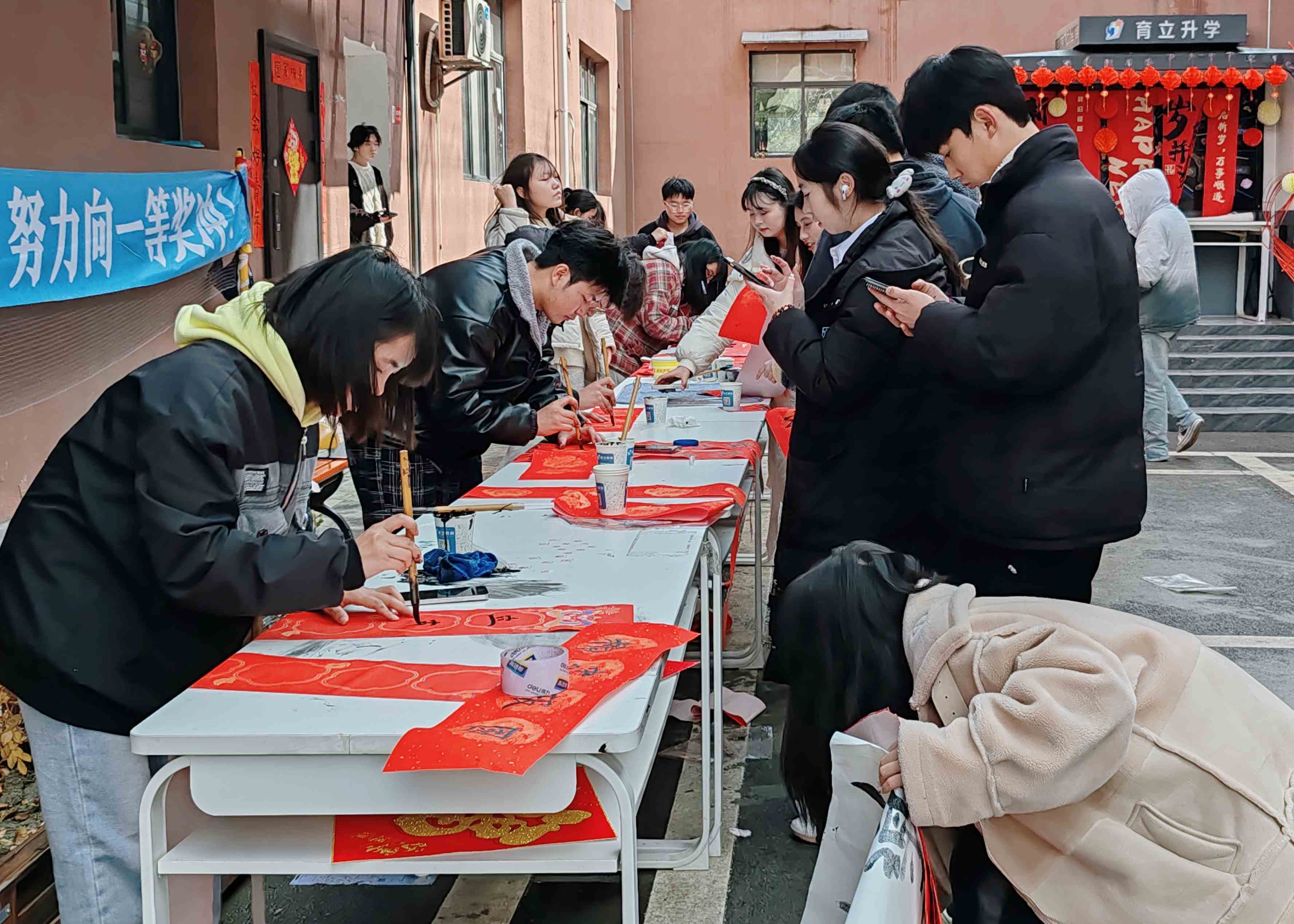 费标准(top贵安新区按实力排行榜)马德里竞技携手K8贵安新区初三补课收(图2)